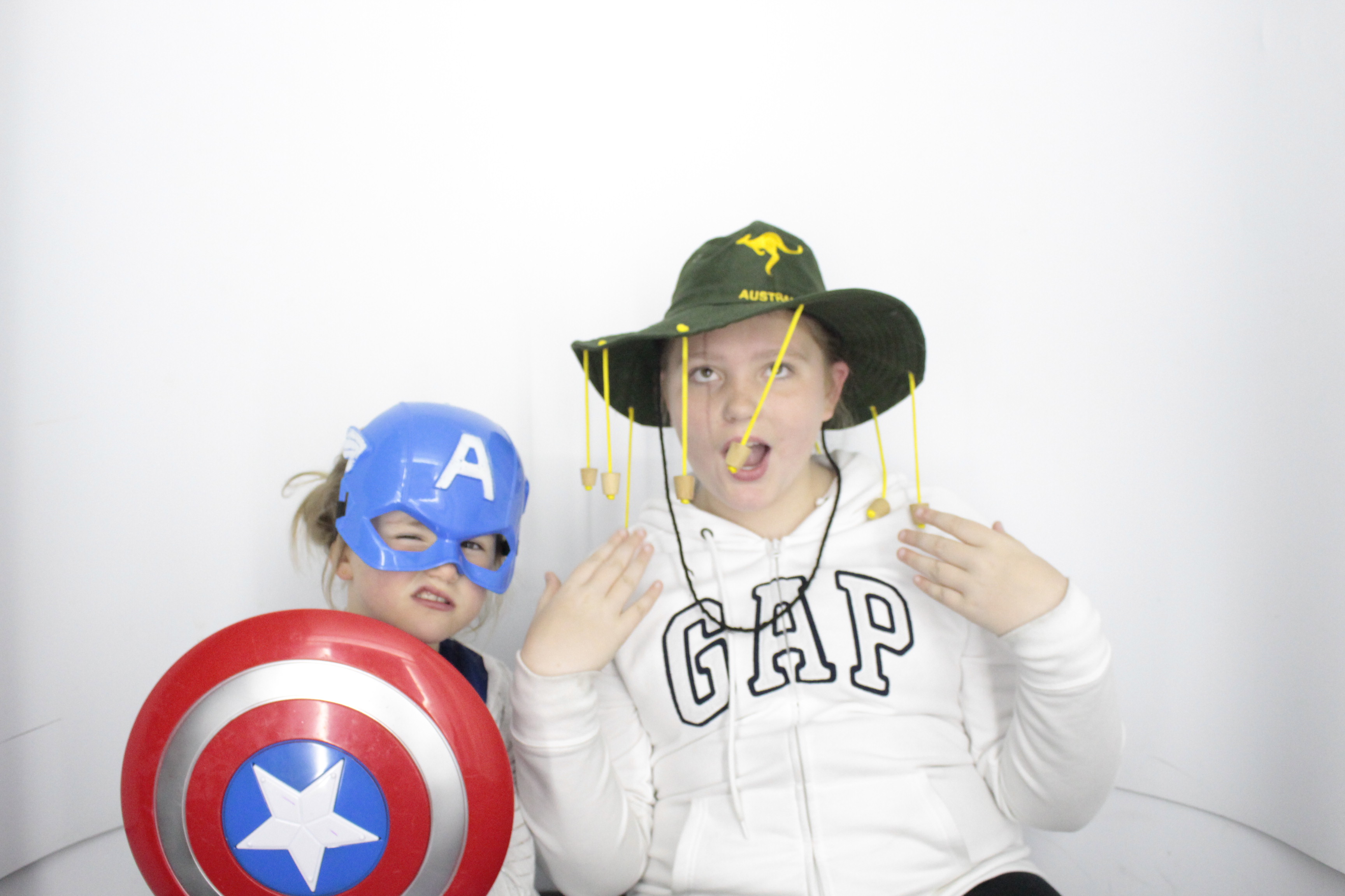Mandy's 60th  Birthday Party | View more photos from the event at gallery.myphotoboothexperience.co.uk/u/MyPhotoBoothExperienceLtd/Mandys-60th-Birthday-Party